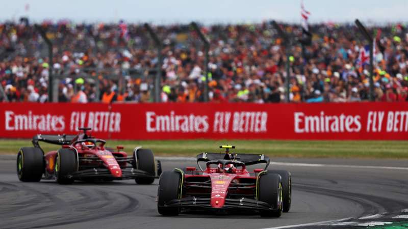Ferrari perjudica a Sainz a favor de Leclerc
